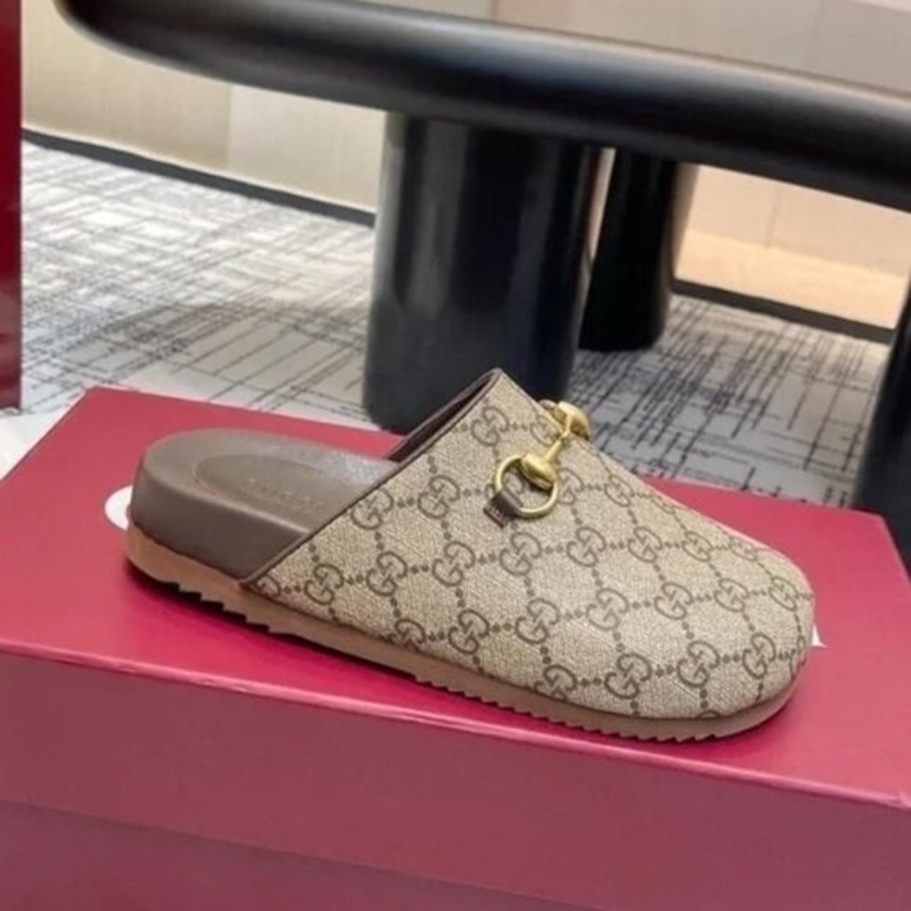 Gucci Cream and Brown Mules with Gold Detail - Picture 4 of 5